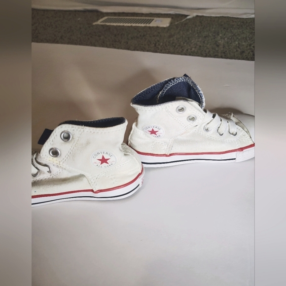 Converse Boys Converse High-Top Sneakers Size 9 - Picture 2 of 5